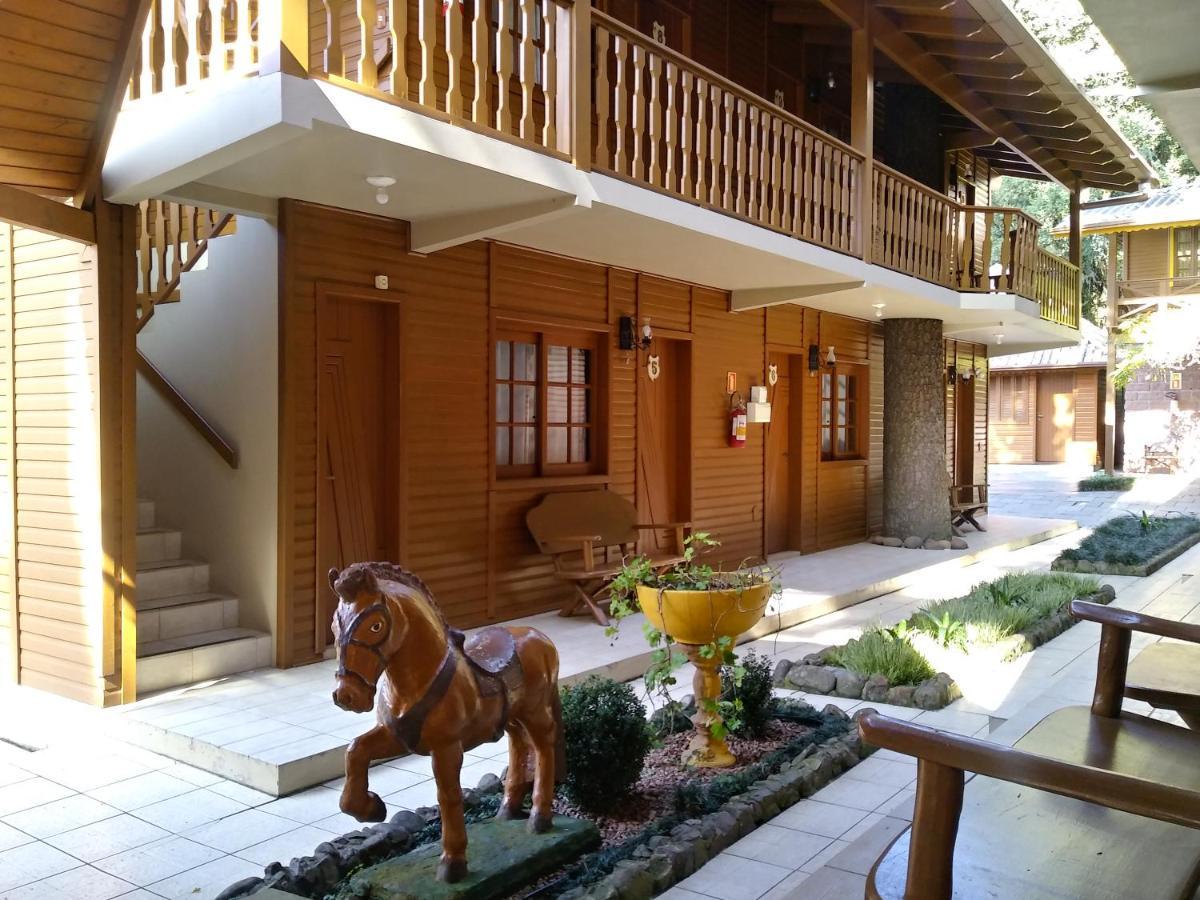 Pousada Villa Fiorita Канела Экстерьер фото