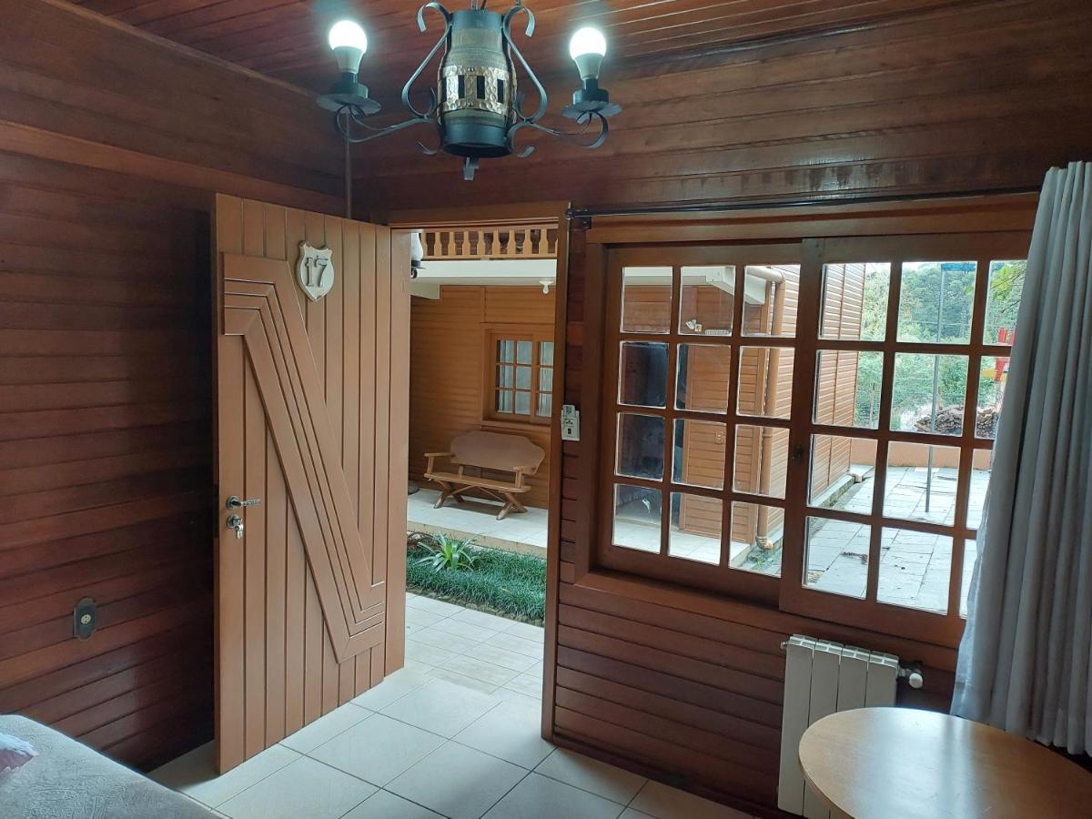 Pousada Villa Fiorita Канела Экстерьер фото