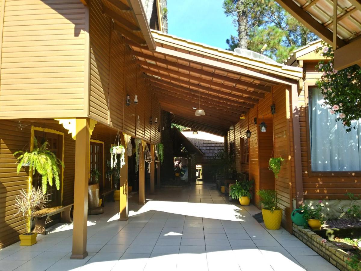 Pousada Villa Fiorita Канела Экстерьер фото